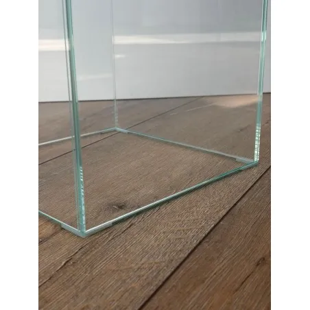 Glazen sokkels | zuilen van glas | ook te gebruiken als glazen stolp