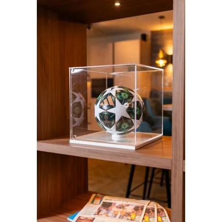 Plexiglas vitrinekap | plexiglas stolp | maquettekap op maat