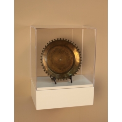 Solits: skreddersydde montere pidestaller og sokler