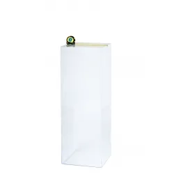 Pidestall i pleksiglass